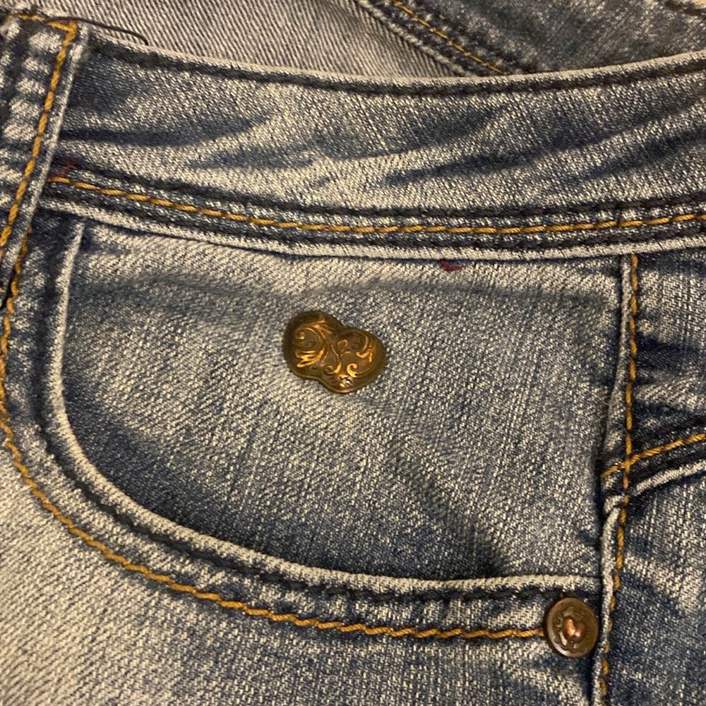 Vintage Apple Bottom Jeans 🍎 - Picture 4 of 10